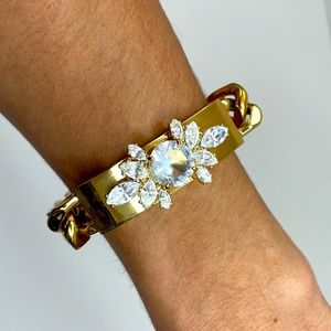 Juicy Couture gold chain link with crystal center - mob wife era bracelet